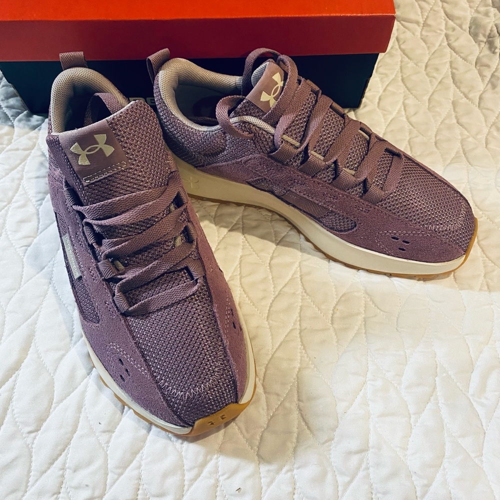 Under Armour Women's Mauve Knit Athletic Sneakers